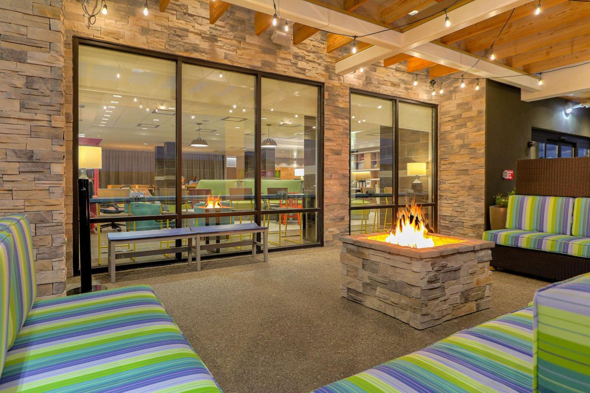 Home2 Suites By Hilton Alcoa Knoxville Airport Exterior photo